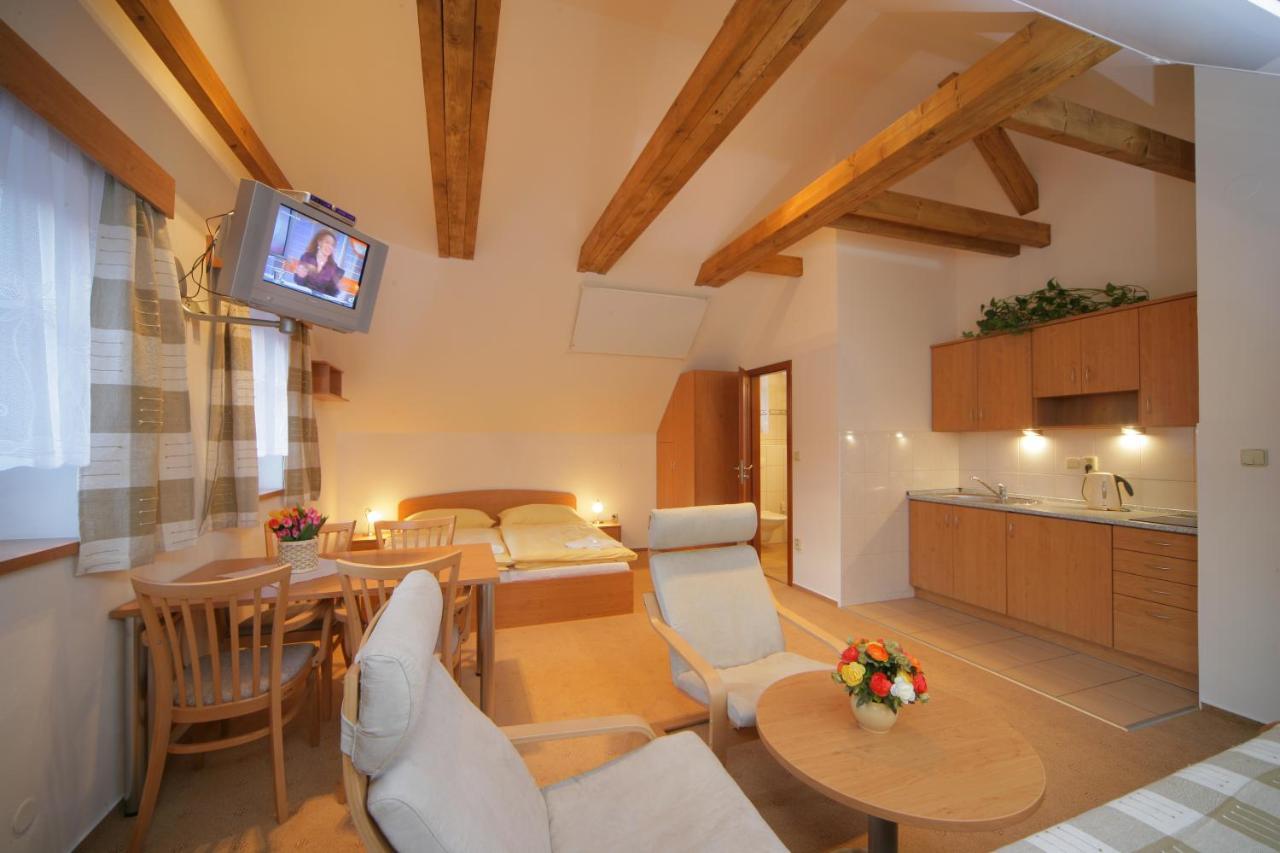 Apartmany Mlyn Rokytnice nad Jizerou Exterior foto